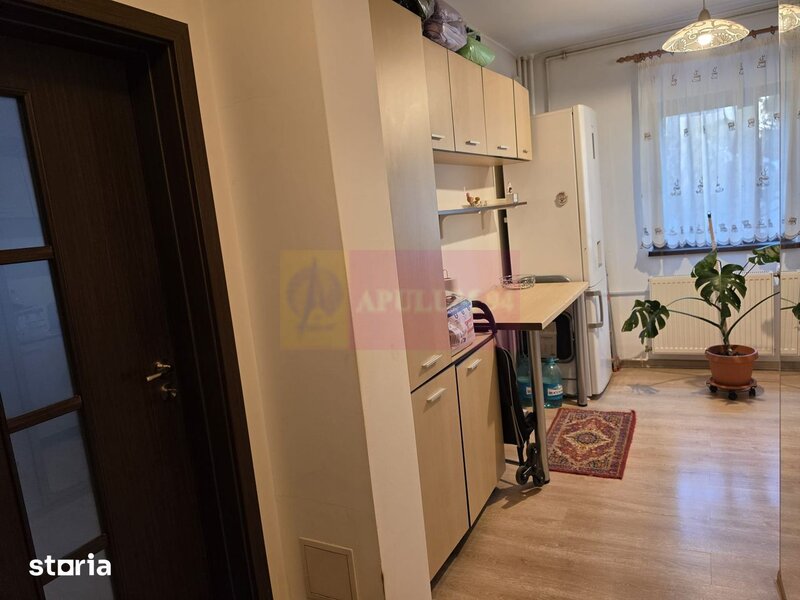 Garsoniera, metrou Piata Muncii, 42 mp utili, etaj 4/8